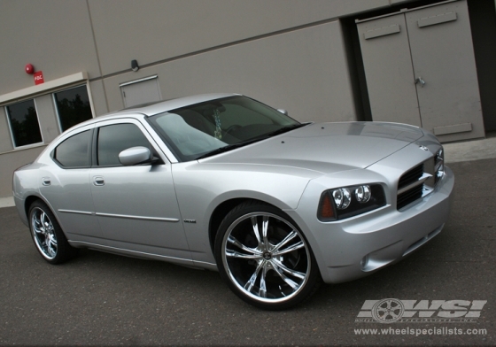 2008 Dodge Charger with 22" 2 Crave No.02 in Chrome wheels