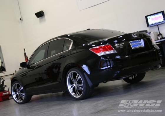 2010 Honda Accord with 20" 2 Crave No.02 in Machined (Black)