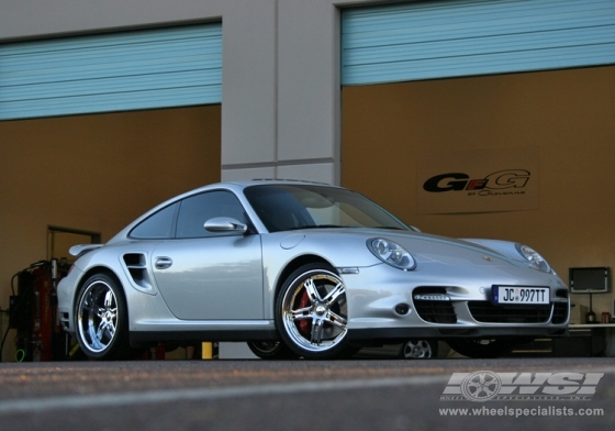 2009 Porsche 911 with 20" Discontinued GFG Baghdad-5 in Chrome wheels