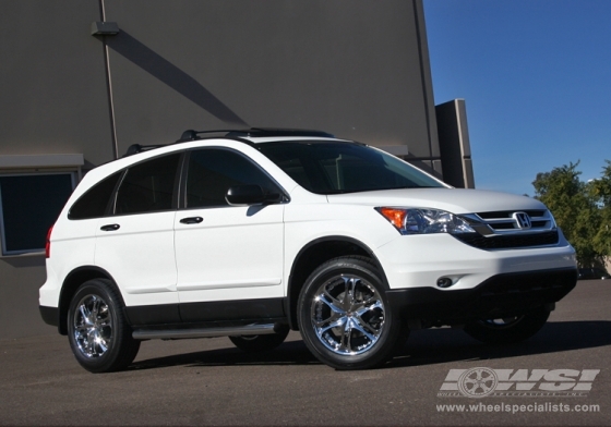 2009 Honda CR-V with 18" Avenue A526 in Chrome wheels