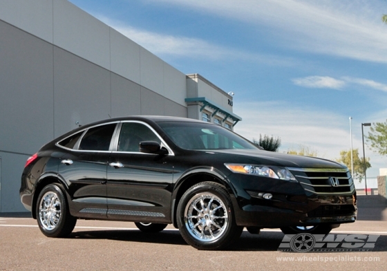 2011 Honda Accord Crosstour with 18" Enkei LF-10 in Chrome wheels