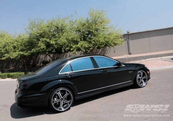 2011 Mercedes Benz S-Class with 22" GFG Malibu in Black (Machined) wheels