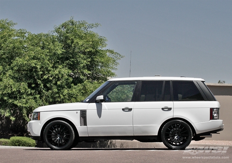 2010 Land Rover Range Rover with 22 Giovanna Martuni in Black Matte