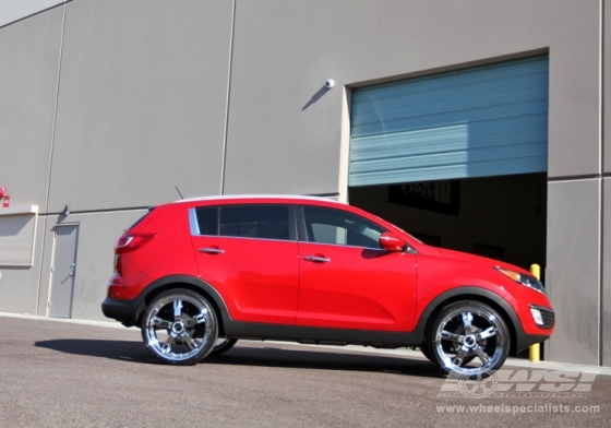 2011 Kia Sportage with 22" Gianelle Qatar in Chrome wheels