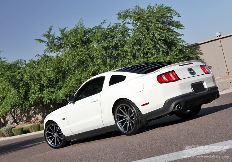 2011 Ford Mustang with 20 Vossen VVSCV1 in Black Machined wheels