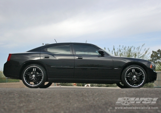 2007 Dodge Charger with 22" Vossen VVS-078 in Black (Gloss) wheels