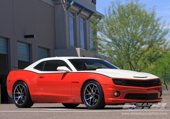 2010 Chevrolet Camaro with 20" Giovanna Monza in Machined Black (Chrome S/S lip) wheels