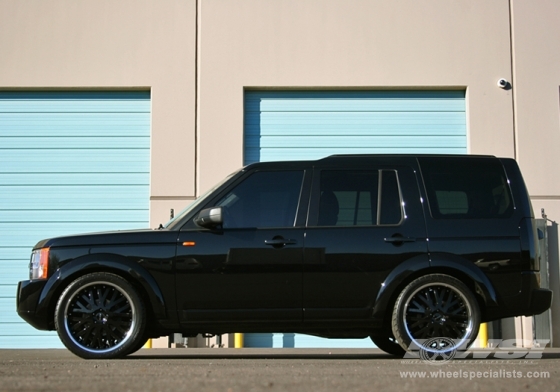 2007 Land Rover LR3 with 22" Forte F12-RR in Black (Gloss) wheels