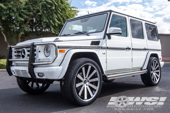 2015 Mercedes-Benz G-Class with 24" Gianelle Santo-2SS in Machined Black (Chrome S/S Lip) wheels