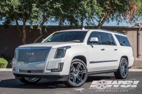 2016 Cadillac Escalade with 24" Gianelle Bologna in Chrome wheels