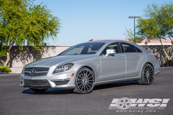 2012 Mercedes-Benz CLS-Class with 20" Gianelle Verdi in Black Machined wheels