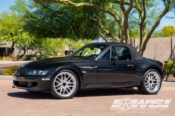 2002 BMW Z3 Roadster with 19" MRR GT7 in Silver wheels