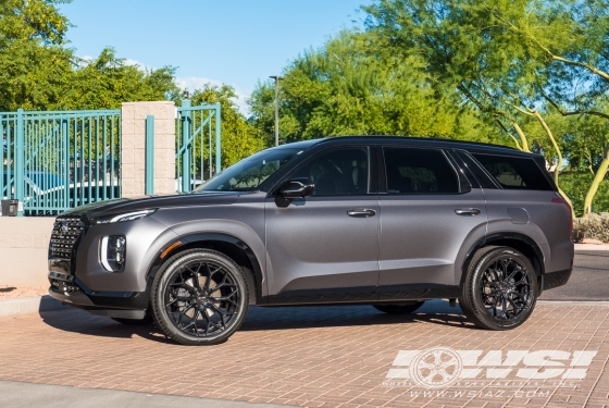 2020 Hyundai Palisade with 22" Gianelle Monte Carlo in Gloss Black wheels