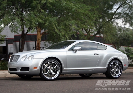 2007 Bentley Continental with 22"   in  wheels