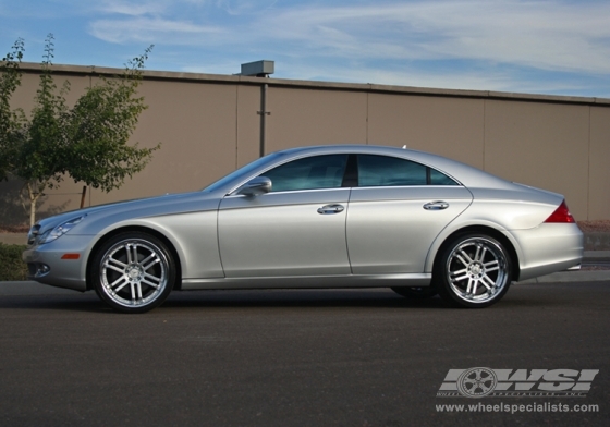 2009 Mercedes Benz CLS with 20" Vossen VVS-077 in Silver wheels