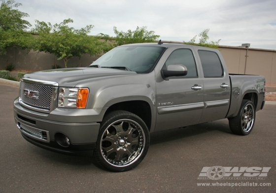 2009 GMC Sierra Denali with 24" GFG Trento-7 in Chrome wheels