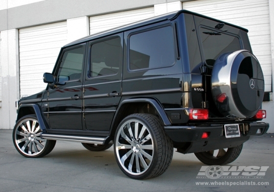 2008 Mercedes Benz G-Class with 24" Giovanna Closeouts Gianelle Santorini in Chrome wheels