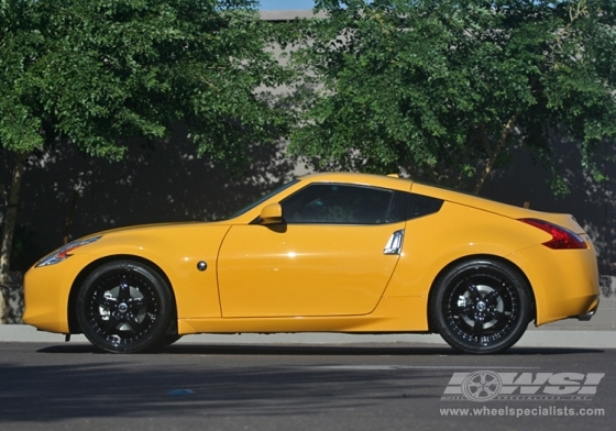 2010 Nissan 370Z with 20" Enkei LS-5 in Black (Gloss) wheels