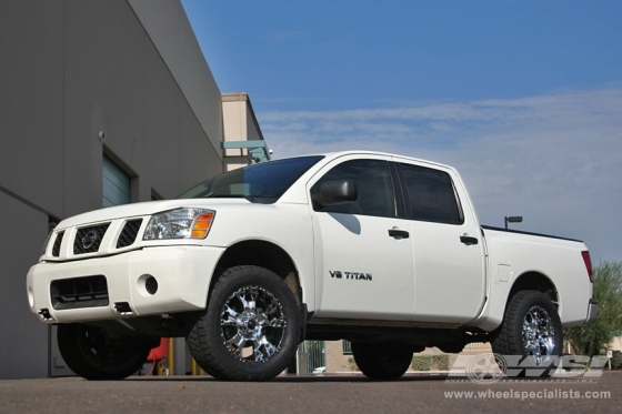 2008 Nissan Titan with 20" Ballistic 811-Hostel in Chrome wheels