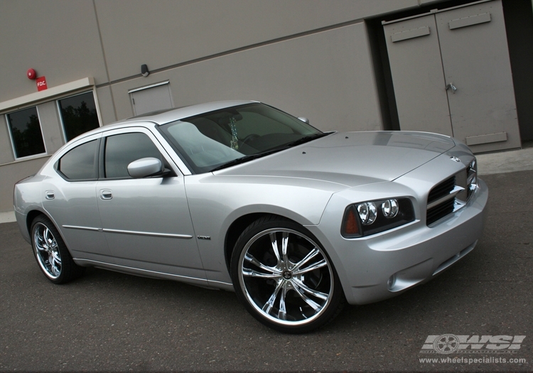 2008 Dodge Charger with 22" 2Crave N02 in Chrome wheels