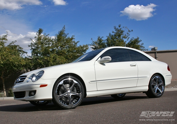 2007 Mercedes-Benz CLK-Class with 20" Giovanna Dalar-5 in Chrome wheels