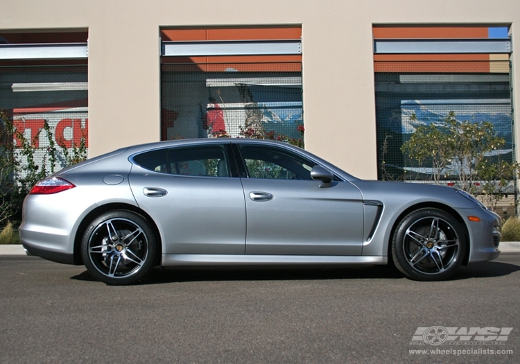 2010 Porsche Panamera with 20" Giovanna Forged California in Machined (Black) wheels
