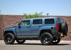 Hummer H3