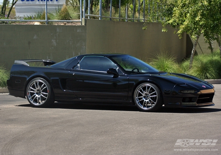 1991 Acura NSX with 18/19" Enkei GTC01 in Hyper Black wheels