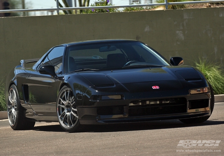 1991 Acura NSX with 18/19" Enkei GTC01 in Hyper Black wheels