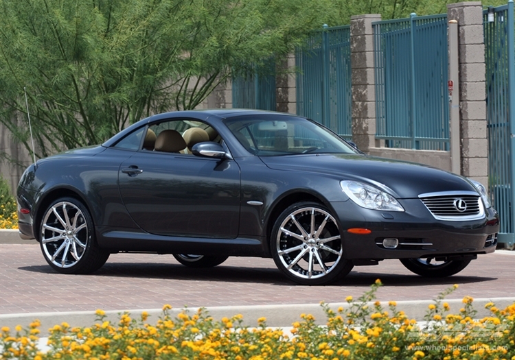 2008 Lexus SC with 20" Gianelle Spidero-5 in Chrome wheels