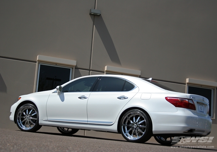 2010 Lexus LS with 22" Fortune Alloys FS10 in Black (Machined) wheels