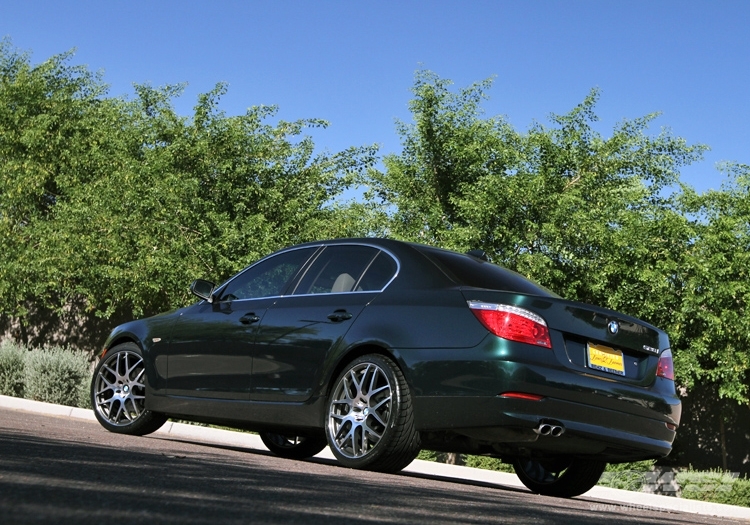 2008 BMW 5-Series with 20" ES Designs Imola in Gunmetal (Machined) wheels