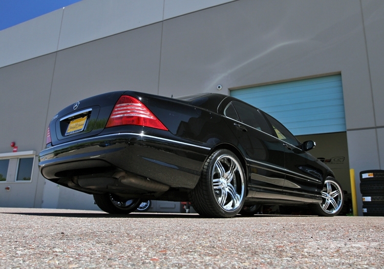 2005 Mercedes-Benz S-Class with 20" ES Designs Euro-30 in Machined (Gunmetal) wheels