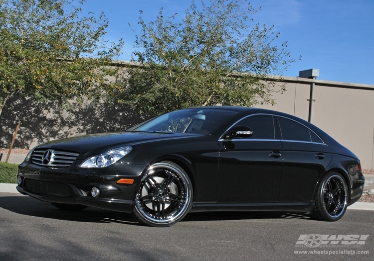 2008 Mercedes-Benz CLS-Class with 20" Vossen VVS-075 in Gloss Black (Stainless Lip) wheels