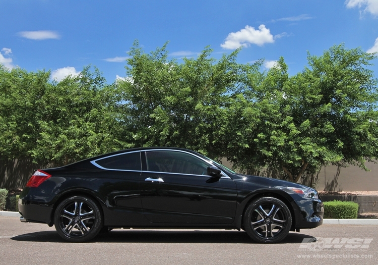 2010 Honda Accord with 20" Enkei AKP in Black (Luxury Sport) wheels