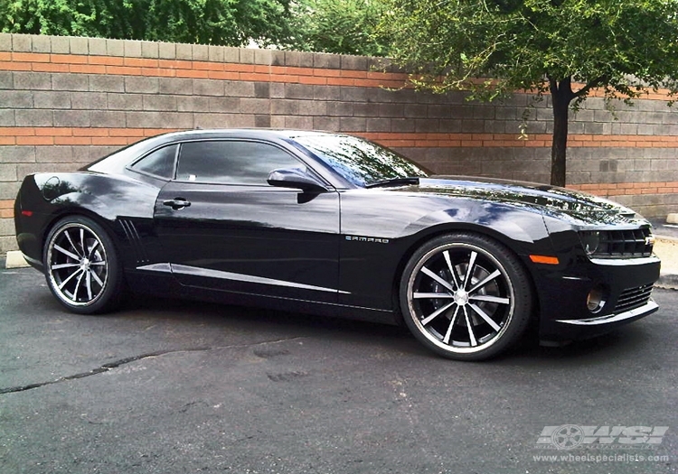 2010 Chevrolet Camaro with 22" Vossen CV1 in Matte Black (DISCONTINUED) wheels