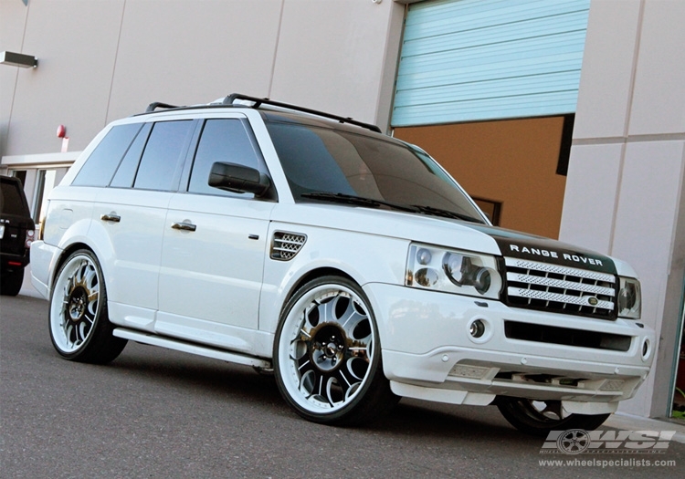 2010 Land Rover Range Rover Sport with 24" GFG Forged Trento-7 in Custom wheels