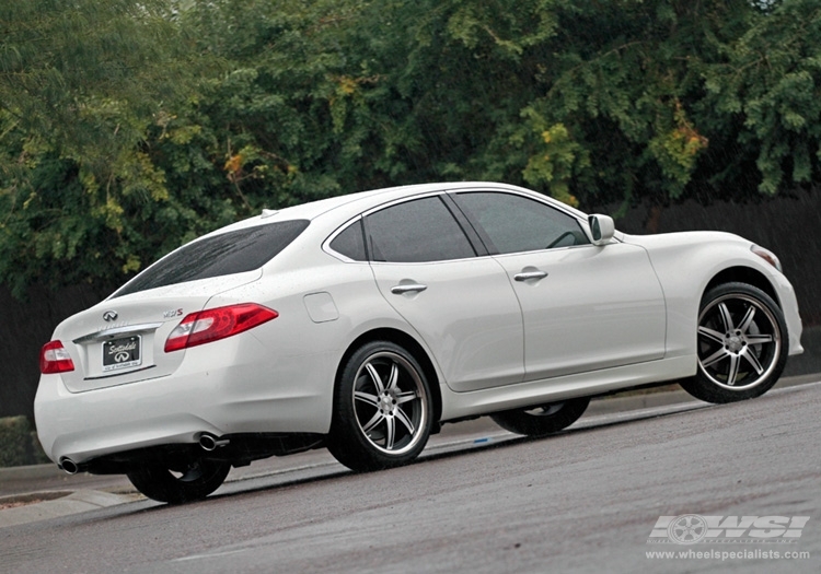 2011 Infiniti M with 20" Vossen VVS-086 in Matte Silver (Machine / SS Lip) wheels