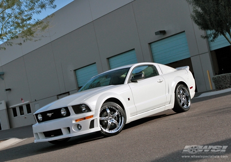 2011 Ford Mustang with 20" Enkei LS-5 in Chrome (Luxury Sport) wheels