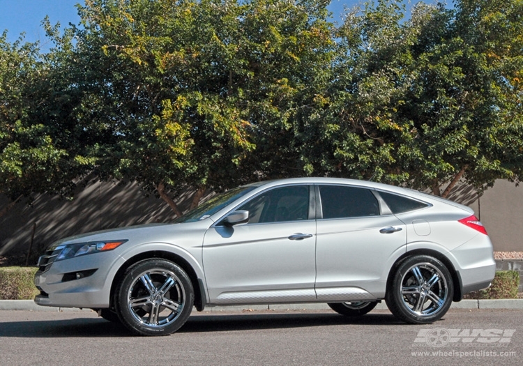 2011 Honda Accord Crosstour with 20" Enkei AKP in Chrome (Luxury Sport) wheels