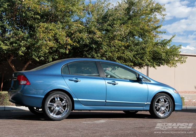 2011 Honda Civic with 18" MKW M105 in Chrome wheels