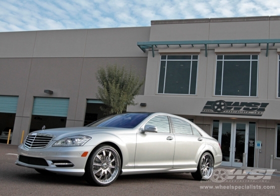 2010 Mercedes-Benz S-Class with 22" Asanti AF-130 in Chrome wheels