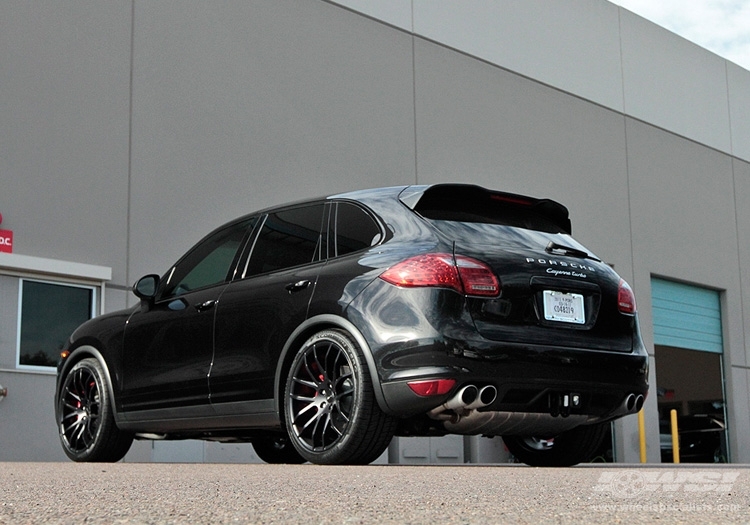 2011 Porsche Cayenne with 22" Giovanna Kilis in Matte Black wheels