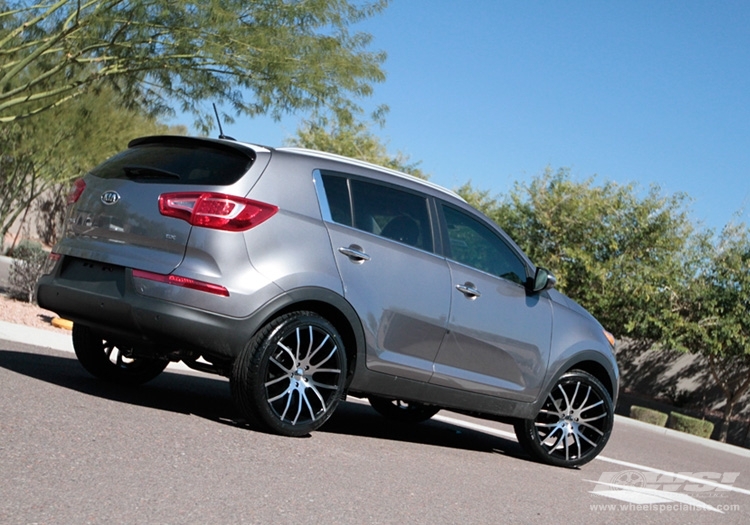 2011 Kia Sportage with 20" Giovanna Kilis in Machined Black wheels