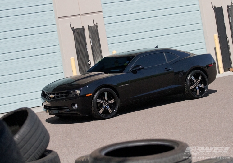 2010 Chevrolet Camaro with 22" Gianelle Cancun in Machined Black (Gloss Black lip) wheels