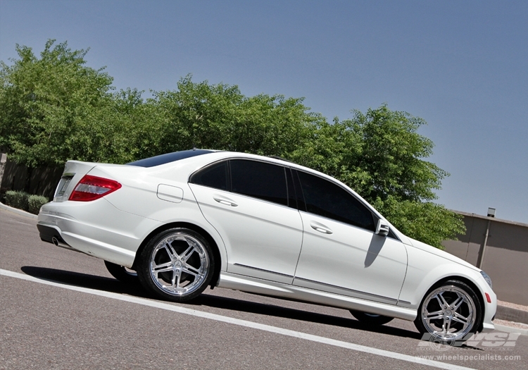 2009 Mercedes-Benz C-Class with 19" Vossen VVS-075 in Silver (DISCONTINUED) wheels