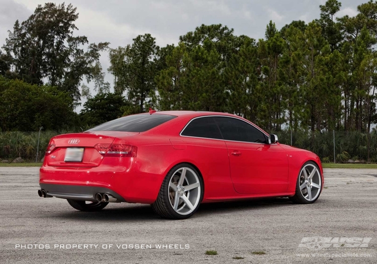 2010 Audi S5 with 20" Vossen CV3-R in Silver Metallic wheels