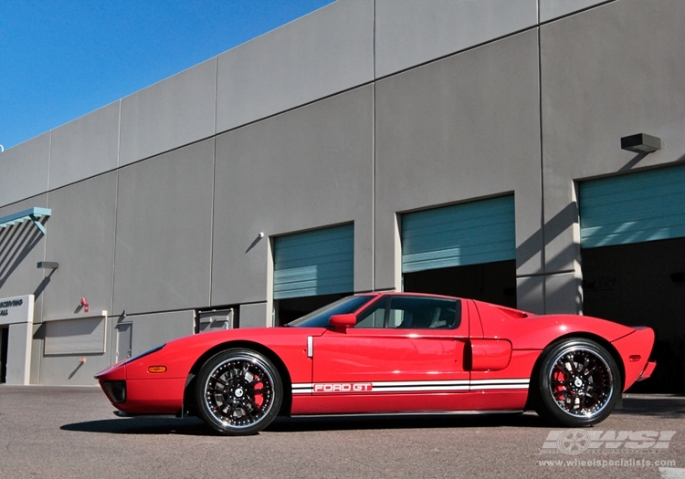 2009 Ford GT with 19
