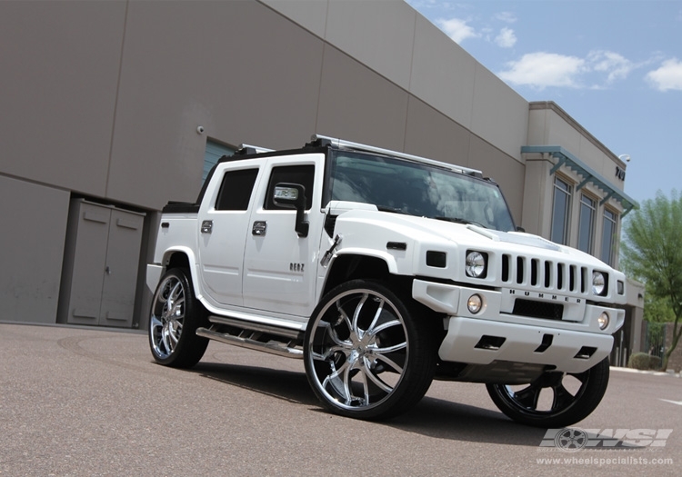 2009 Hummer H2 with 30" Lexani Dial in Chrome (Premium Series) wheels