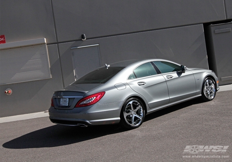 2012 Mercedes-Benz CLS-Class with 19" Giovanna Dalar-5 in Chrome wheels